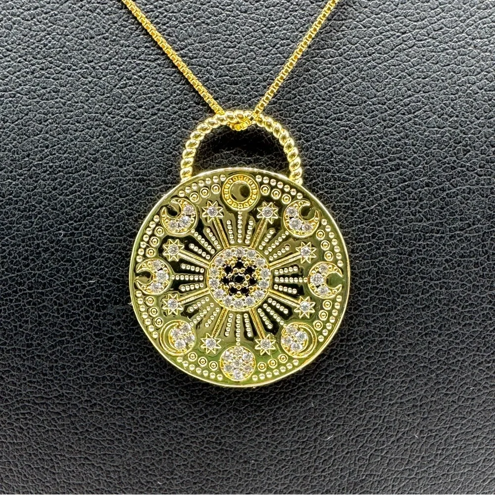 18k Celestial Pendant - Picture 5 of 11